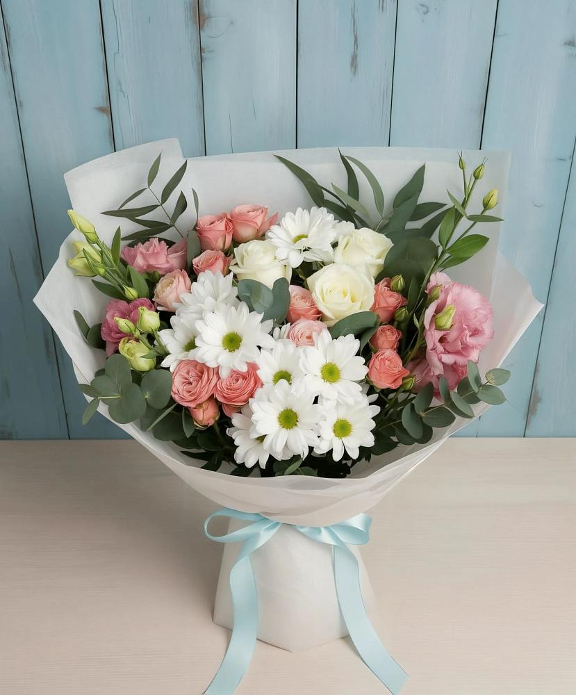Букет цветов из: Розы, Лизиантусы и Хризантемы в Дмитровский Погост