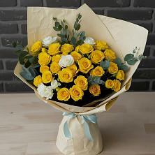 Букет цветов из:  Розы в Дмитровский Погост
