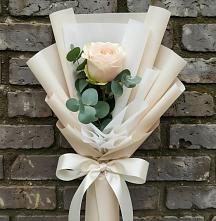Букет цветов из:  Розы в Дмитровский Погост