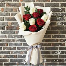 Букет цветов из:  Розы в Дмитровский Погост