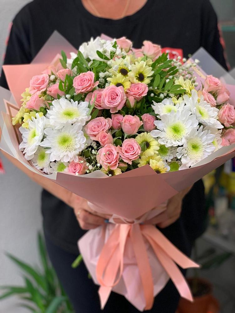 Букет цветов из: Розы и Хризантемы в Дмитровский Погост