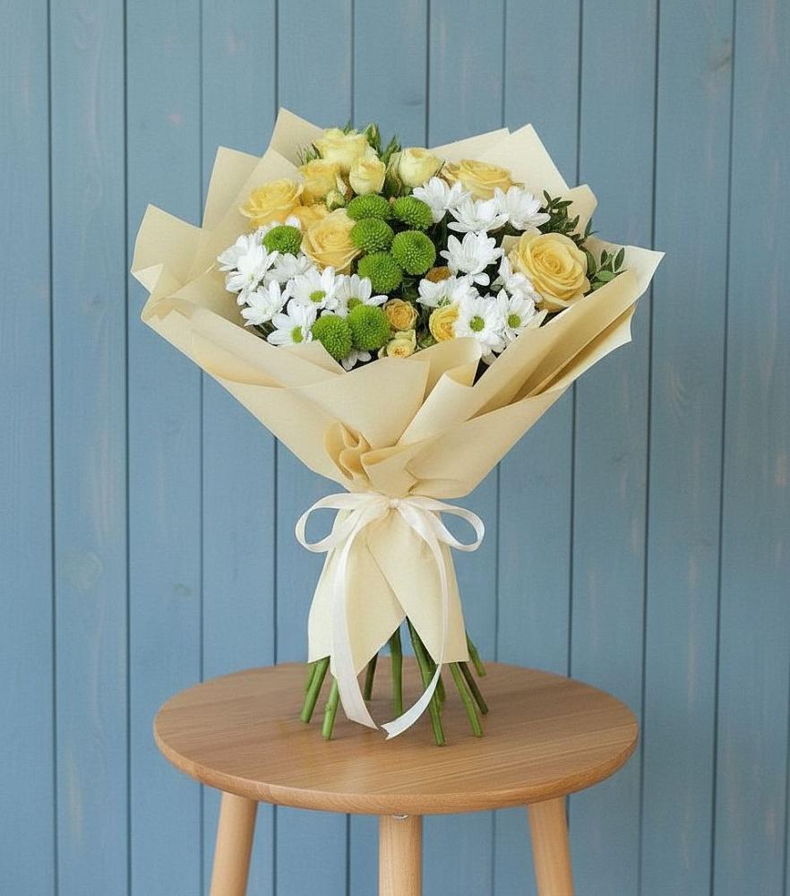 Букет цветов из: Хризантемы и Розы в Дмитровский Погост