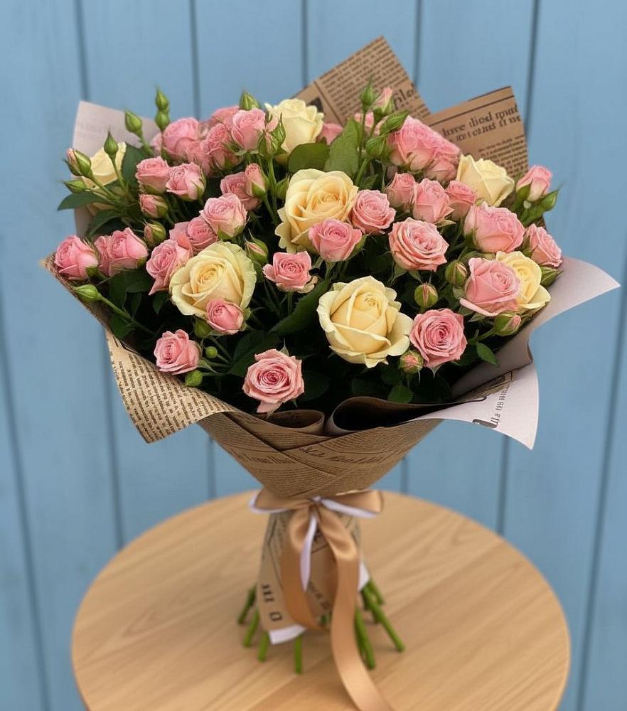 Букет цветов из: Розы в Дмитровский Погост