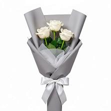 Букет 3 белые розы в Дмитровский Погост