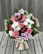 Букет цветов из:  Альстромерии, Гвоздики, Розы и Хризантемы в Дмитровский Погост