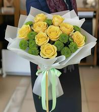 Букет цветов из:  Хризантемы и Розы в Дмитровский Погост