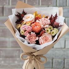 Букет цветов из:  Гвоздики, Хризантемы и Розы в Дмитровский Погост