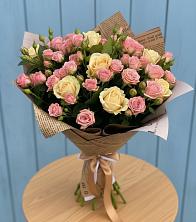 Букет цветов из:  Розы в Дмитровский Погост