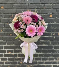 Букет цветов из:  Герберы и Хризантемы в Дмитровский Погост