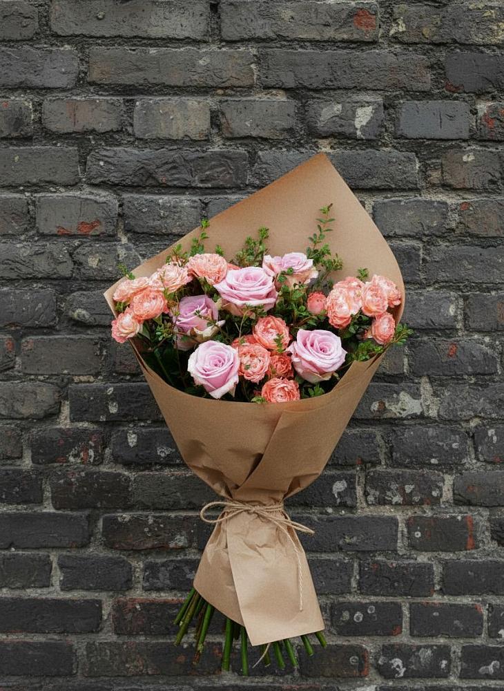 Букет цветов из: Розы в Дмитровский Погост