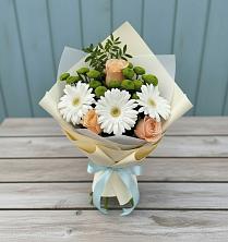Букет цветов из:  Герберы, Розы и Хризантемы в Дмитровский Погост