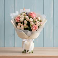 Букет цветов из:  Розы в Дмитровский Погост