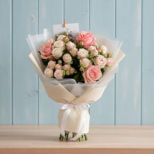 Букет цветов из:  Розы в Дмитровский Погост