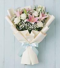 Букет цветов из:  Лилии в Дмитровский Погост